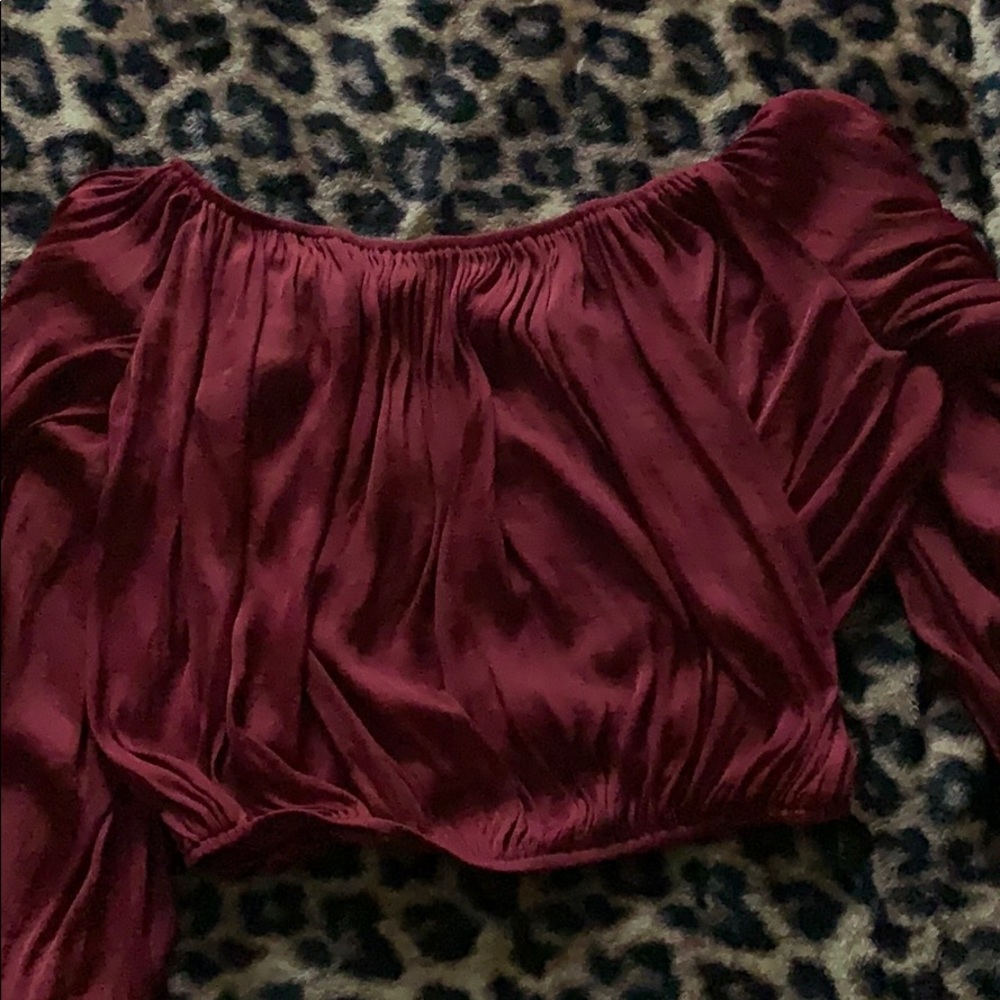 Off shoulder long sleeve top